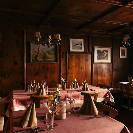 Hotel Nassereinerhof St. Anton am Arlberg