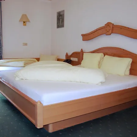 Nassereinerhof 3* Санкт-Антон-ам-Арльберг